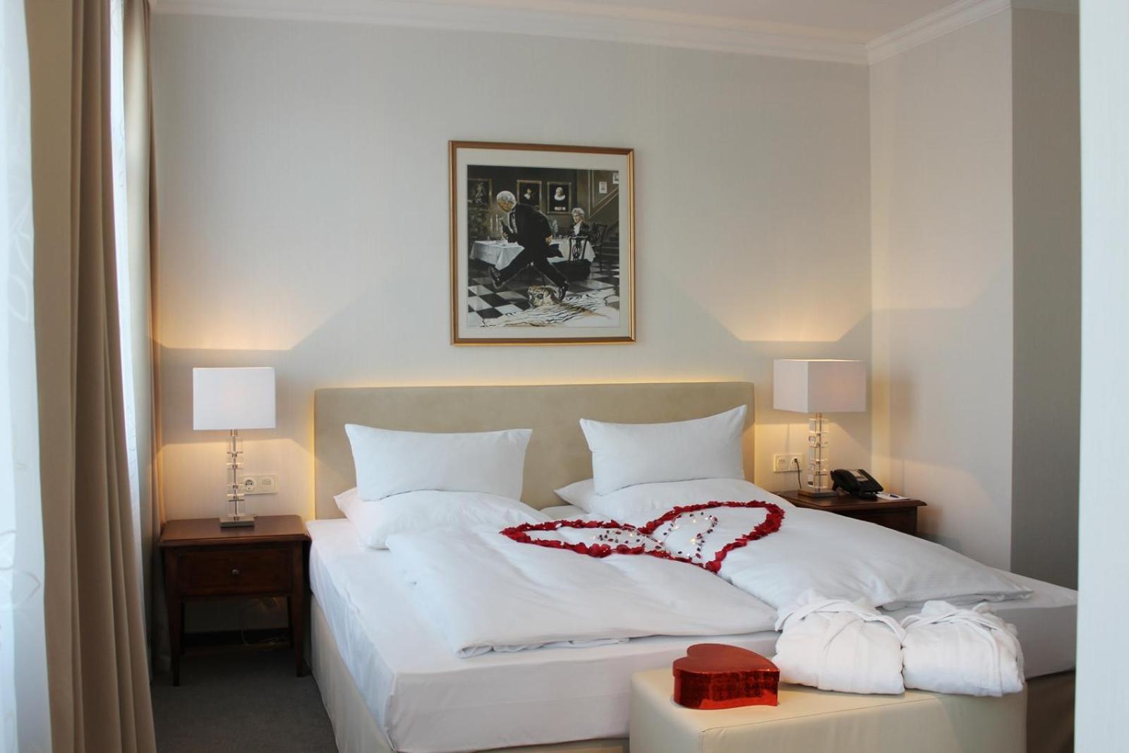 Hotel Ratswaage Magdeburg Bagian luar foto